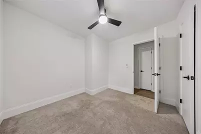 627 Ridge Avenue, Stone Mountain, GA 30083 - Photo 24
