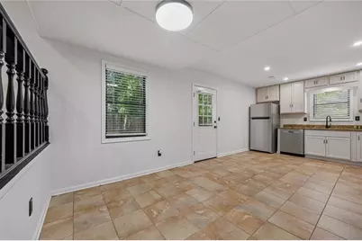 627 Ridge Avenue, Stone Mountain, GA 30083 - Photo 10