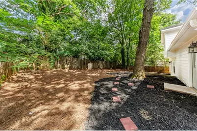627 Ridge Avenue, Stone Mountain, GA 30083 - Photo 32