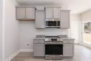 654 Bald Ridge Cir, Demorest, GA 30535 - Photo 6