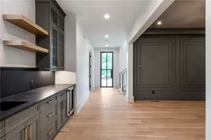 485 Read Ln, Atlanta, GA 30328 - Photo 8