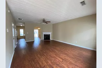 646 Kenridge Drive, Suwanee, GA 30024 - Photo 4