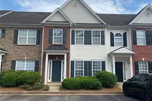 646 Kenridge Dr, Suwanee, GA 30024 - Photo 1