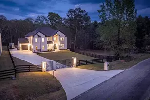 1017 Fleeman Rd, Hoschton, GA 30548 - Photo 1