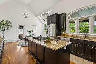 4223 Wieuca Overlook NE, Atlanta, GA 30342 - Photo 14