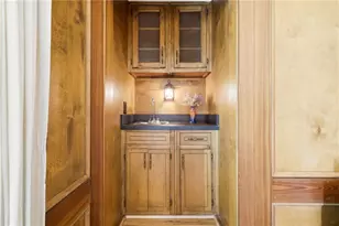 4512 Mountain Creek Dr NE, Roswell, GA 30075 - Photo 8