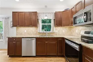 4512 Mountain Creek Dr NE, Roswell, GA 30075 - Photo 14