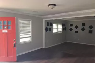 1032 Valley View Rd, Atlanta, GA 30315 - Photo 2