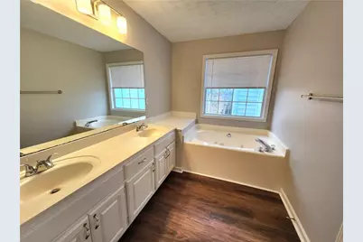1645 Rushing River Way, Suwanee, GA 30024 - Photo 24