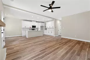 7536 Parkland Bend, Fairburn, GA 30213 - Photo 10