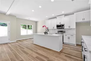 7536 Parkland Bend, Fairburn, GA 30213 - Photo 12