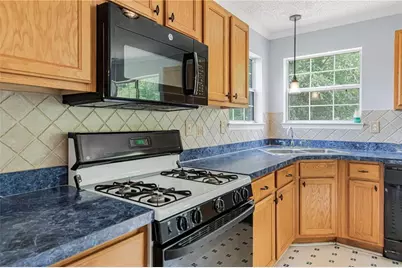 4001 English Valley Drive, Ellenwood, GA 30294 - Photo 16