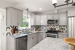 3162 Bluebird Ln, Decatur, GA 30032 - Photo 14
