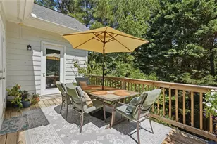 3050 Dogwood Hollow Ln, Lawrenceville, GA 30043 - Photo 6