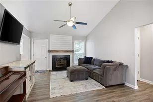 1153 Cool Springs Dr NW, Kennesaw, GA 30144 - Photo 4
