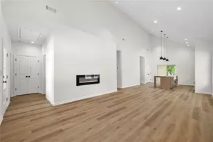 1470 Monteel Dr NW, Atlanta, GA 30318 - Photo 6