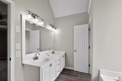 625 Harbor Bay Drive, Lawrenceville, GA 30045 - Photo 12