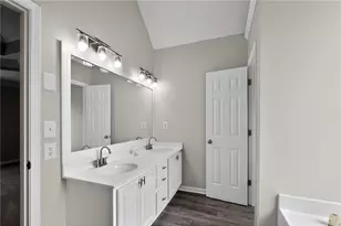 625 Harbor Bay Dr, Lawrenceville, GA 30045 - Photo 12