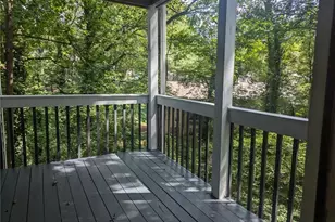 101 Warm Springs Cir, Roswell, GA 30075 - Photo 10