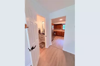 702 Redland Drive, Jonesboro, GA 30238 - Photo 8