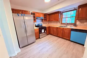 702 Redland Dr, Jonesboro, GA 30238 - Photo 16
