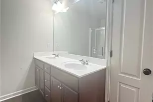 1933 Paxton Ridge Ct, Lilburn, GA 30047 - Photo 24