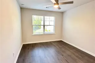 1933 Paxton Ridge Ct, Lilburn, GA 30047 - Photo 28