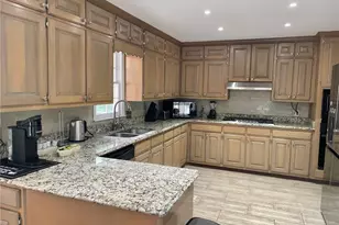 3120 St Andrews Cir, Duluth, GA 30096 - Photo 4