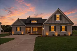 1101 Madison Hills Dr, Madison, GA 30650 - Photo 2