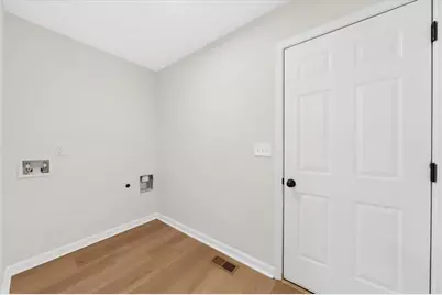 1661 Oak Ridge Circle SW, Stone Mountain, GA 30087 - Photo 22