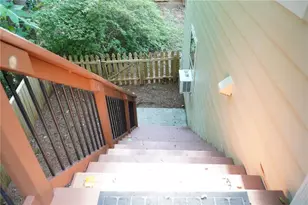 210 Radner Run, Lawrenceville, GA 30043 - Photo 24