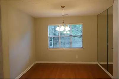 210 Radner Run, Lawrenceville, GA 30043 - Photo 6