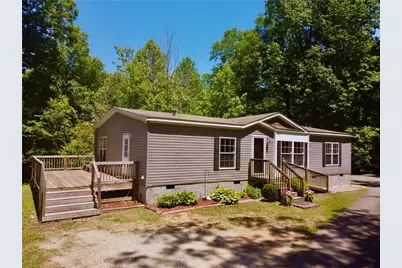 1048 Robin Hood Drive, Murrayville, GA 30564 - Photo 1