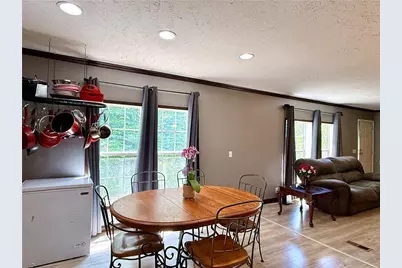1048 Robin Hood Drive, Murrayville, GA 30564 - Photo 6