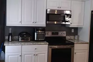 136 Hill St, Commerce, GA 30529 - Photo 14