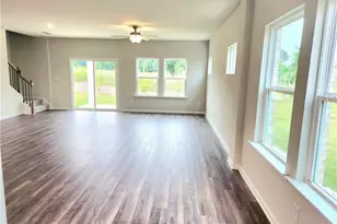 1050 Sunny Lk Dr, Lawrenceville, GA 30043 - Photo 2