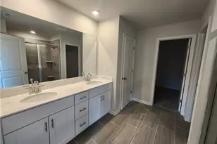 1050 Sunny Lk Dr, Lawrenceville, GA 30043 - Photo 14