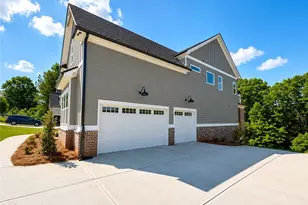 1937 Duncans Mill Ln, Jefferson, GA 30549 - Photo 2