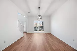 1578 Ridge Point Dr, Lawrenceville, GA 30043 - Photo 18