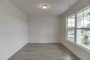 1286 Poppy Ln, Jefferson, GA 30549 - Photo 6