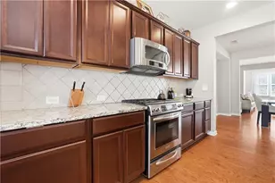 4293 Laurel Creek Ct SE, Smyrna, GA 30080 - Photo 6