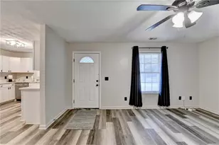 801 Davis St, Monroe, GA 30655 - Photo 4