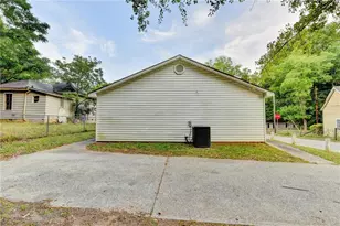 801 Davis St, Monroe, GA 30655 - Photo 32