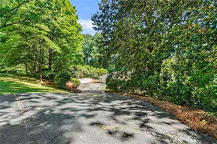 4575 Tall Pines Dr NW, Atlanta, GA 30327 - Photo 22