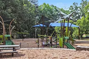 4575 Tall Pines Dr NW, Atlanta, GA 30327 - Photo 24