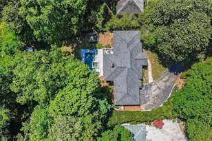 4575 Tall Pines Dr NW, Atlanta, GA 30327 - Photo 20