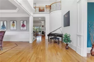 2262 Crimson King Dr, Braselton, GA 30517 - Photo 2
