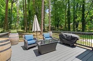 4686 Fountainhead Dr, Stone Mountain, GA 30083 - Photo 6