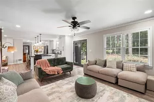 4686 Fountainhead Dr, Stone Mountain, GA 30083 - Photo 10
