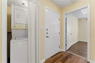 245 Amal Dr SW, Atlanta, GA 30315 - Photo 14